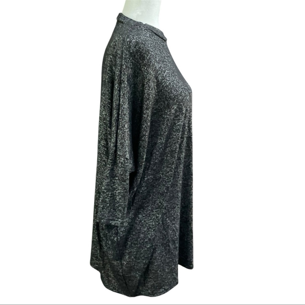 Tiffany & Grey Women's Small Black & White Oversized Tunic Top Dolman Sleeve - Picture 3 of 6